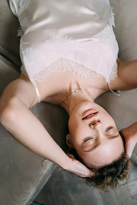 No wrinkles on the forehead | UltraSave